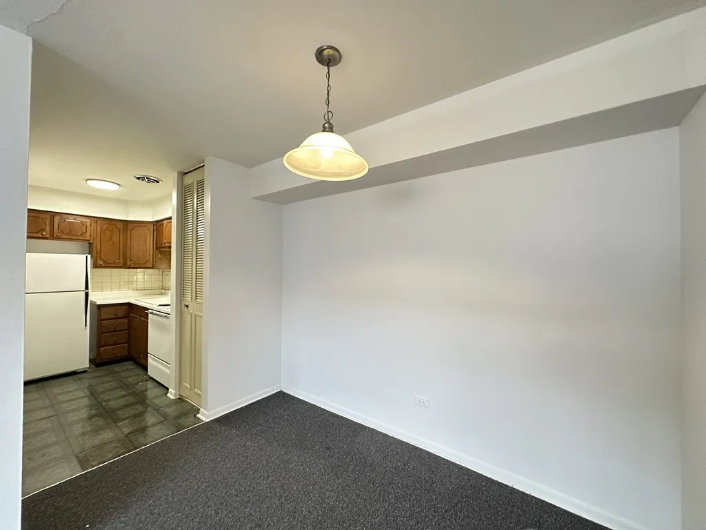 520 W Aldine Ave, , 60657, USA 60657-unit#512-Chicago-IL