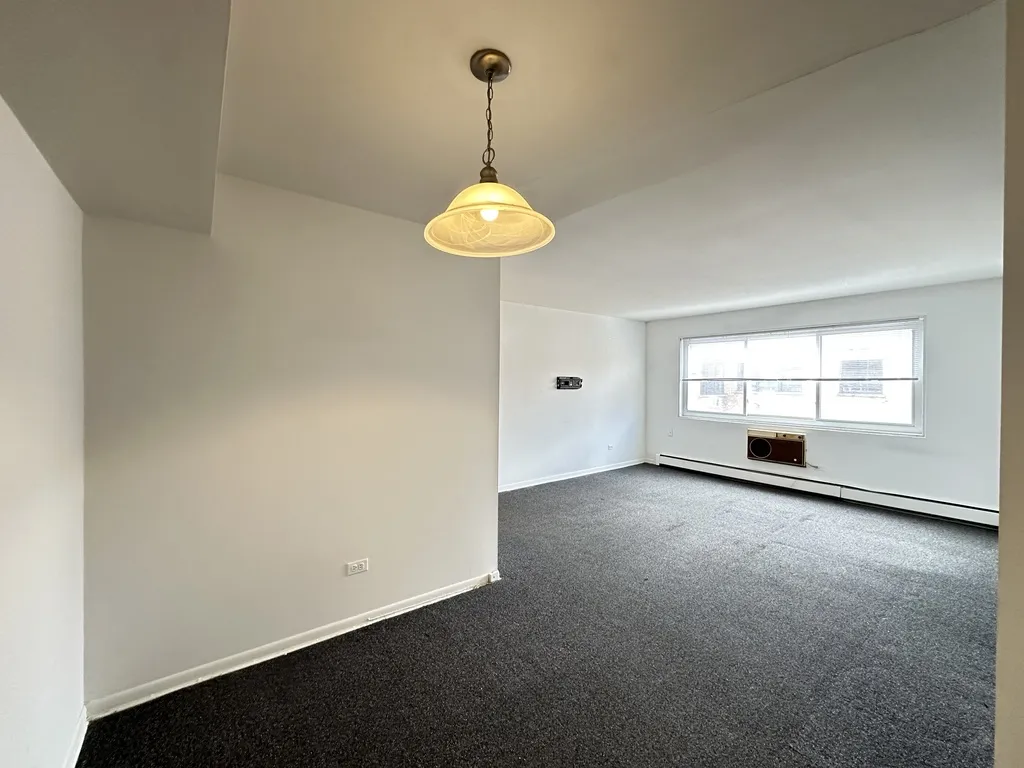 520 W Aldine Ave, , 60657, USA 60657-unit#512-Chicago-IL