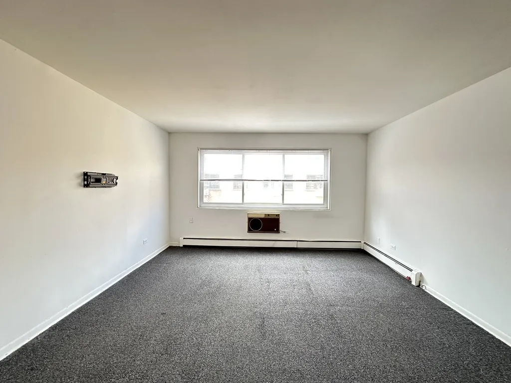 520 W Aldine Ave, , 60657, USA 60657-unit#512-Chicago-IL