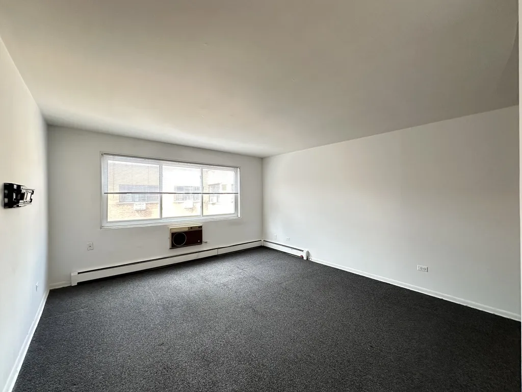 520 W Aldine Ave, , 60657, USA 60657-unit#512-Chicago-IL
