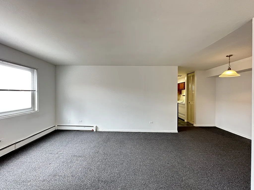 520 W Aldine Ave, , 60657, USA 60657-unit#512-Chicago-IL