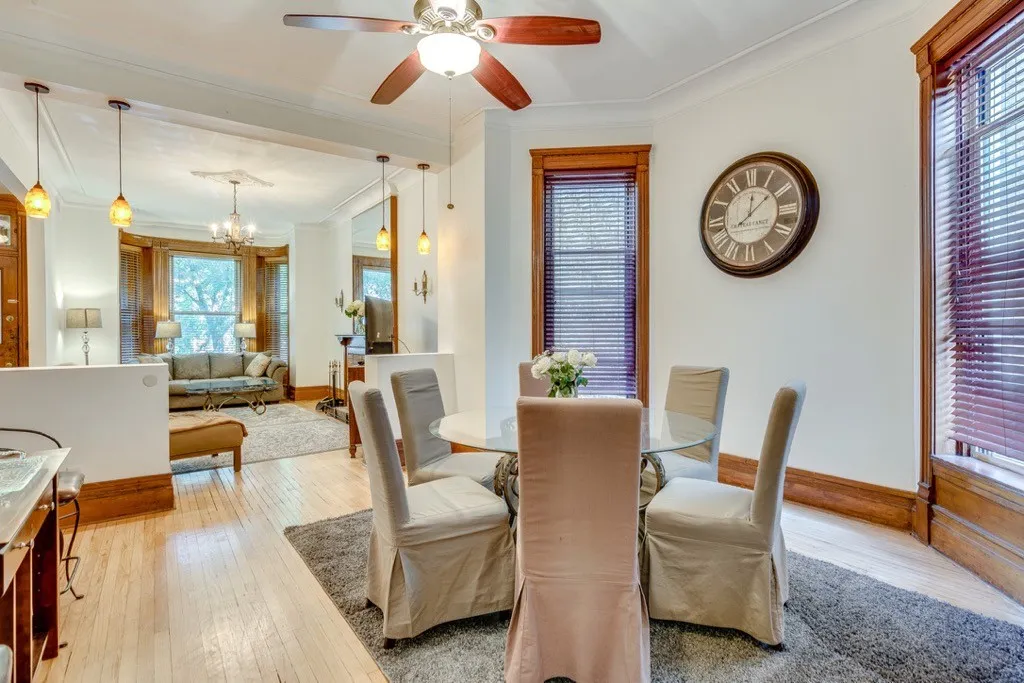 931 W Newport Ave, ,  60657, USA 60657-unit#1-Chicago-IL