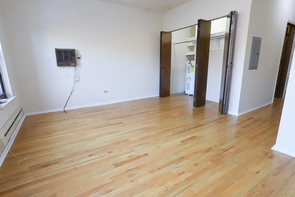 823 W Cornelia Ave, ,  60657, USA 60657-unit#318-Chicago-IL