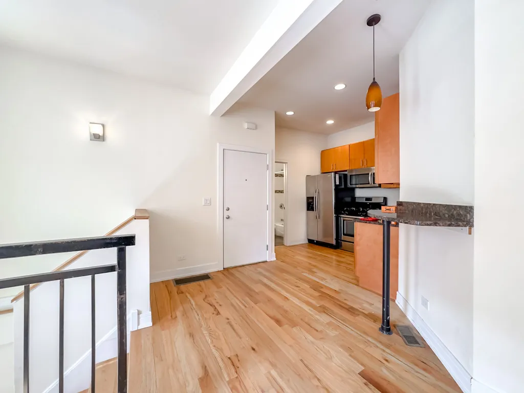 2835 N Damen Ave, ,  60618, USA 60657-unit#1R-Chicago-IL