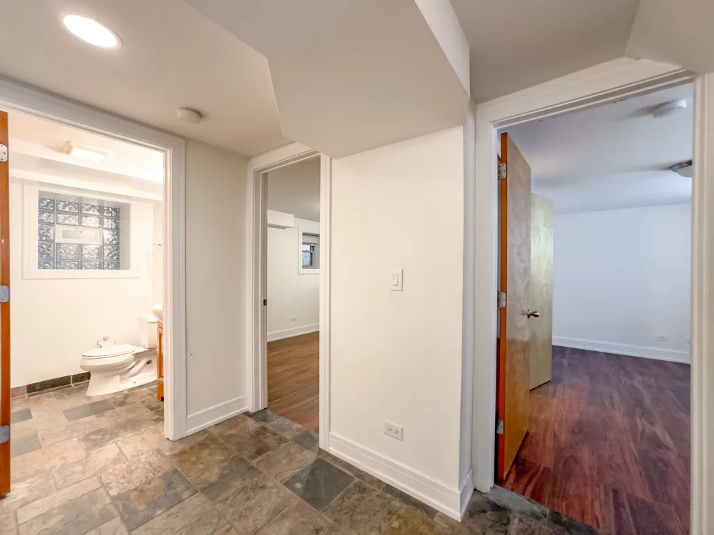 2835 N Damen Ave, ,  60618, USA 60657-unit#1R-Chicago-IL