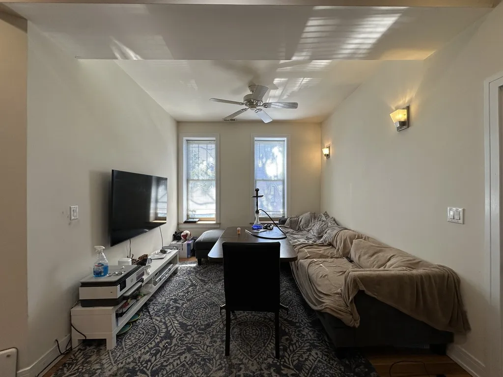 2835 N Damen Ave, , 60618, USA 60657-unit#2R-Chicago-IL