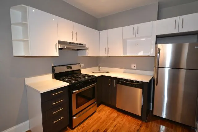629 W Cornelia Ave, ,  60657, USA 60657-unit#1S-Chicago-IL
