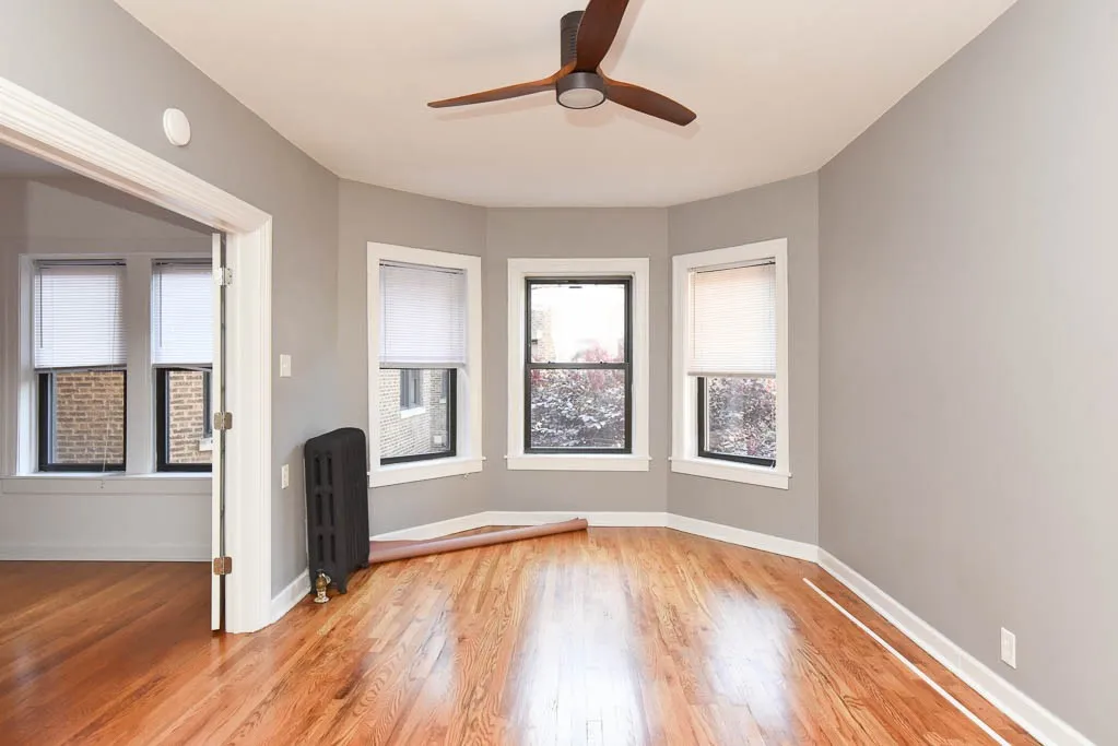 629 W Cornelia Ave, , 60657, USA 60657-unit#2S-Chicago-IL