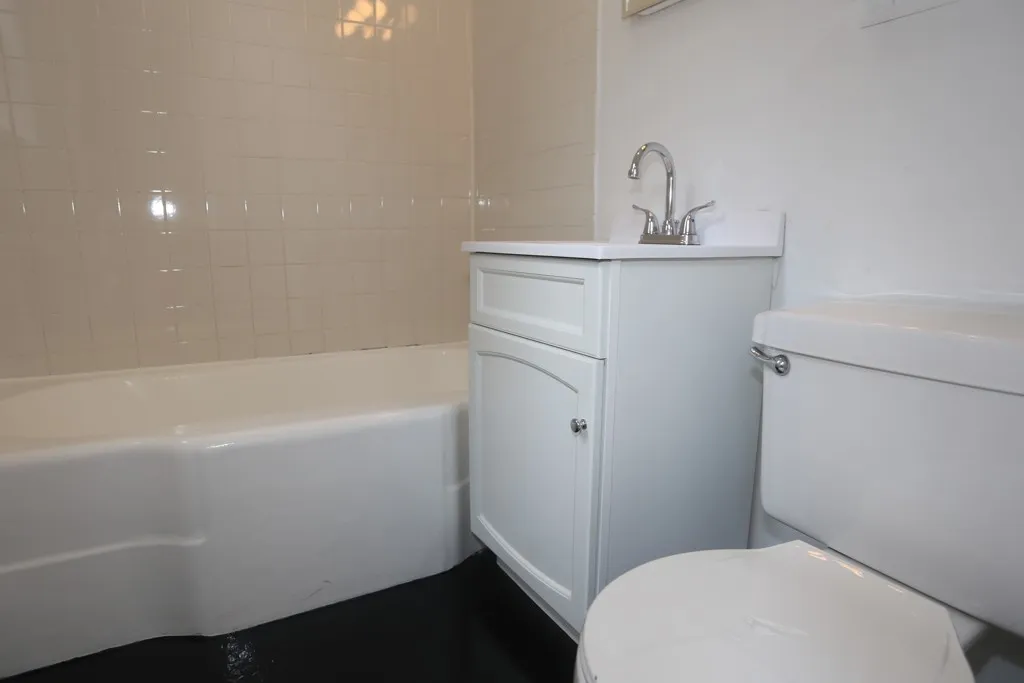 441 W Melrose St, ,  60657, USA 60657-unit#3C-Chicago-IL