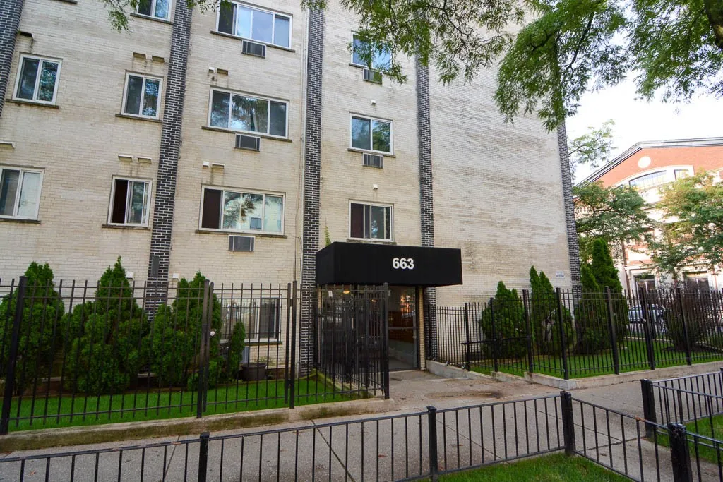 663 W Grace St, , 60613, USA 60613-unit#212-Chicago-IL