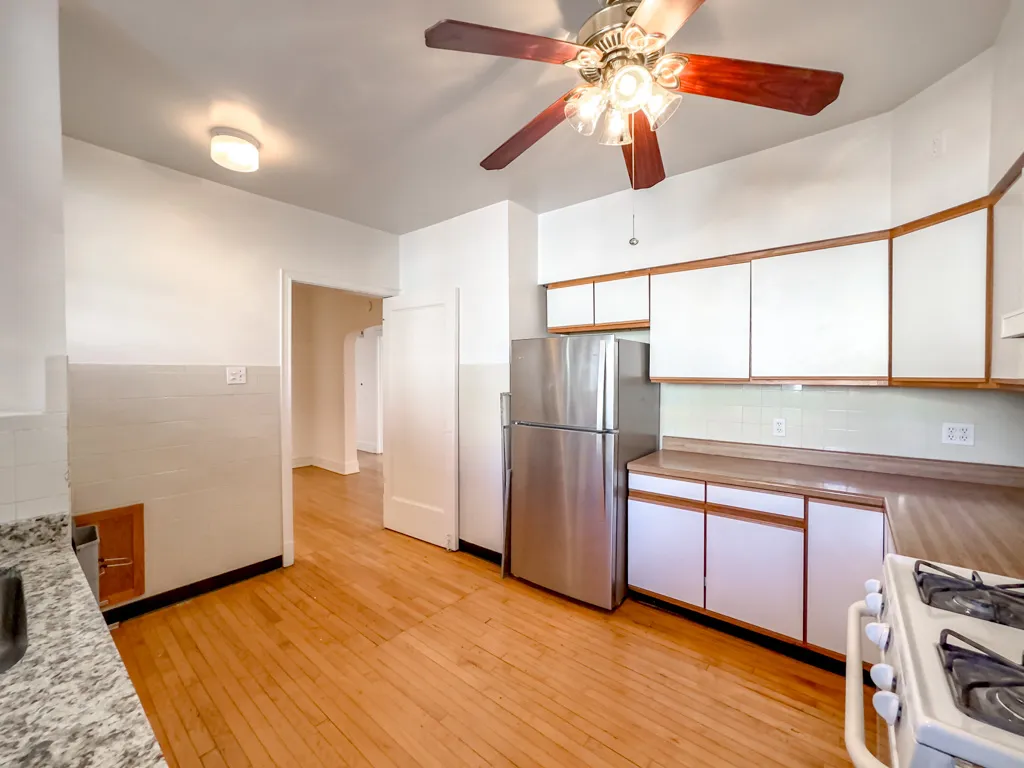 6300 N Glenwood Ave, ,  60660, USA 60660-unit#2-Chicago-IL
