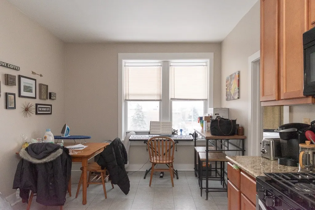 949 N Hoyne Ave, ,  60622, USA 60622-unit#3-Chicago-IL