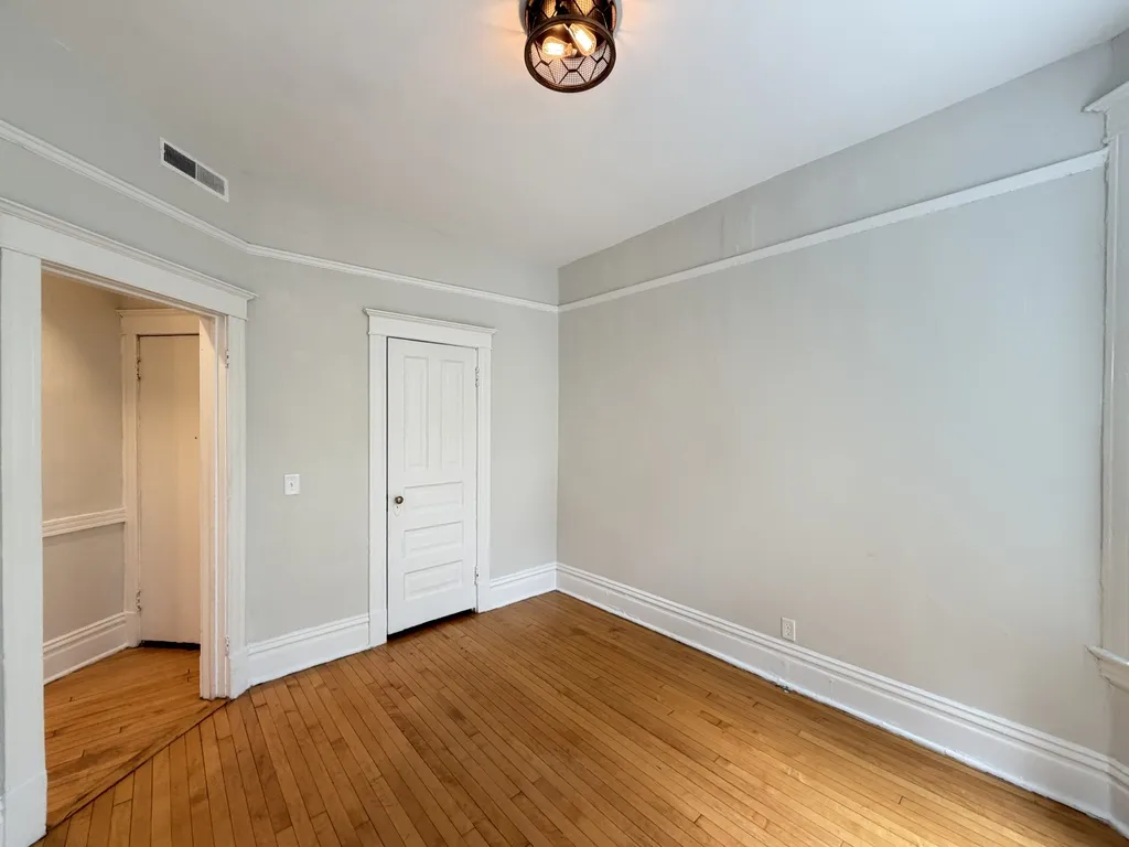 1009 N Sacramento Ave, , 60622, USA 60622-unit#1R-Chicago-IL