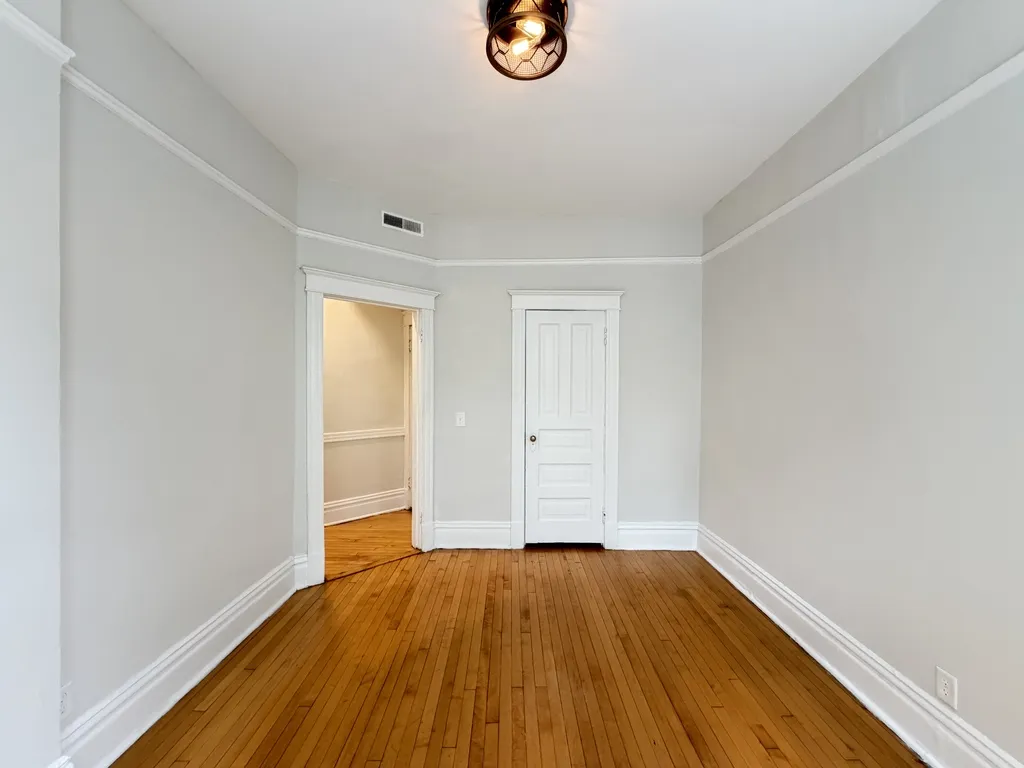 1009 N Sacramento Ave, , 60622, USA 60622-unit#1R-Chicago-IL