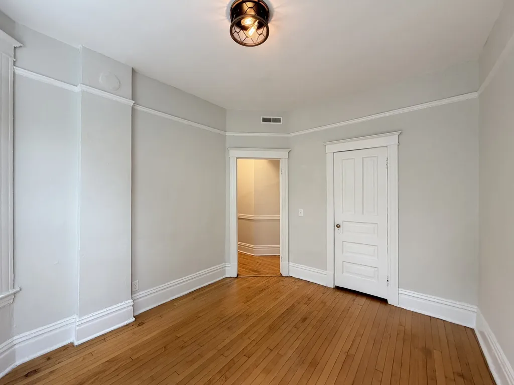 1009 N Sacramento Ave, , 60622, USA 60622-unit#1R-Chicago-IL