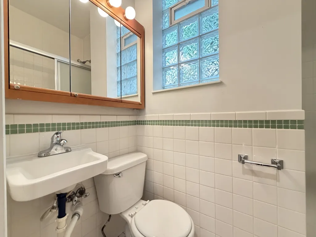 1009 N Sacramento Ave, , 60622, USA 60622-unit#1R-Chicago-IL