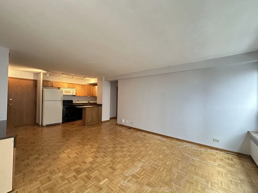 4180 N Marine Dr, ,  60613, USA 60613-unit#902-Chicago-IL