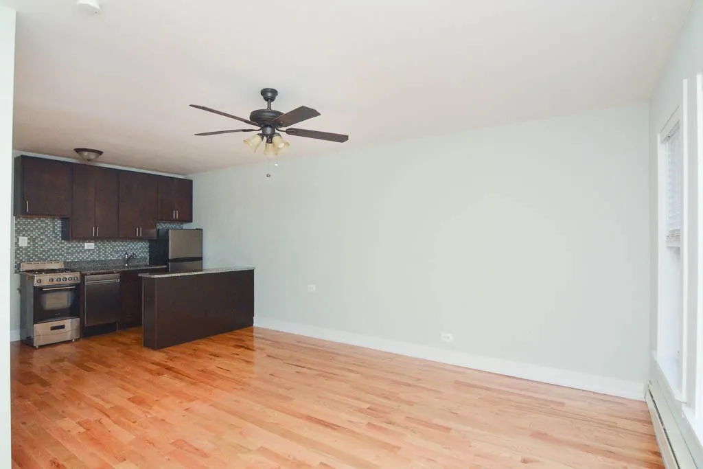 815 W Cornelia Ave, ,  60657, USA 60657-unit#101-Chicago-IL