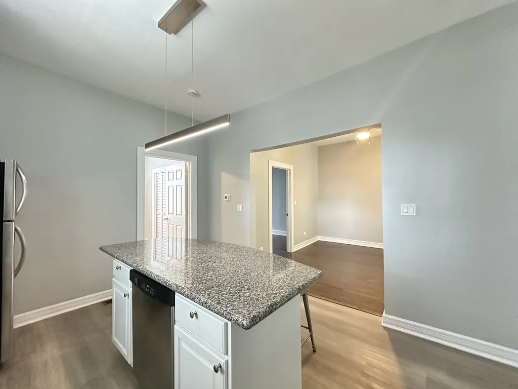 1622 N Campbell Ave, ,  60647, USA 60647-unit#CH-Chicago-IL