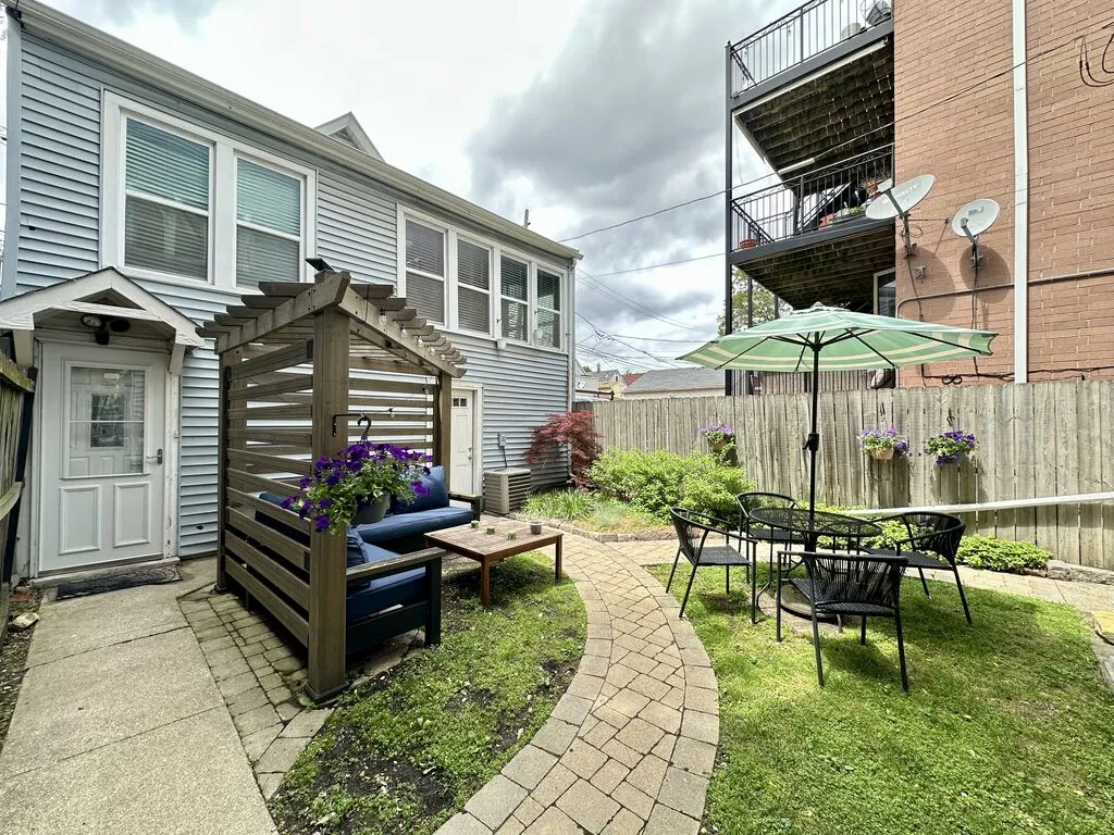 1622 N Campbell Ave, ,  60647, USA 60647-unit#CH-Chicago-IL