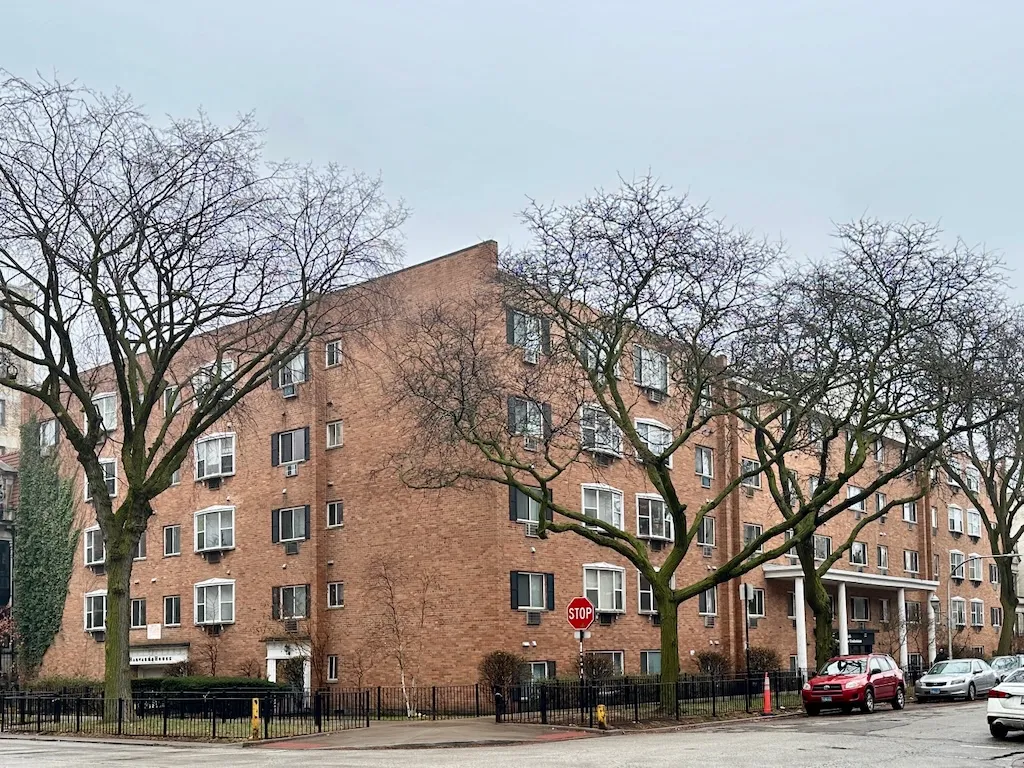 3825 N Pine Grove Ave, , 60613, USA 60613-unit#206-Chicago-IL