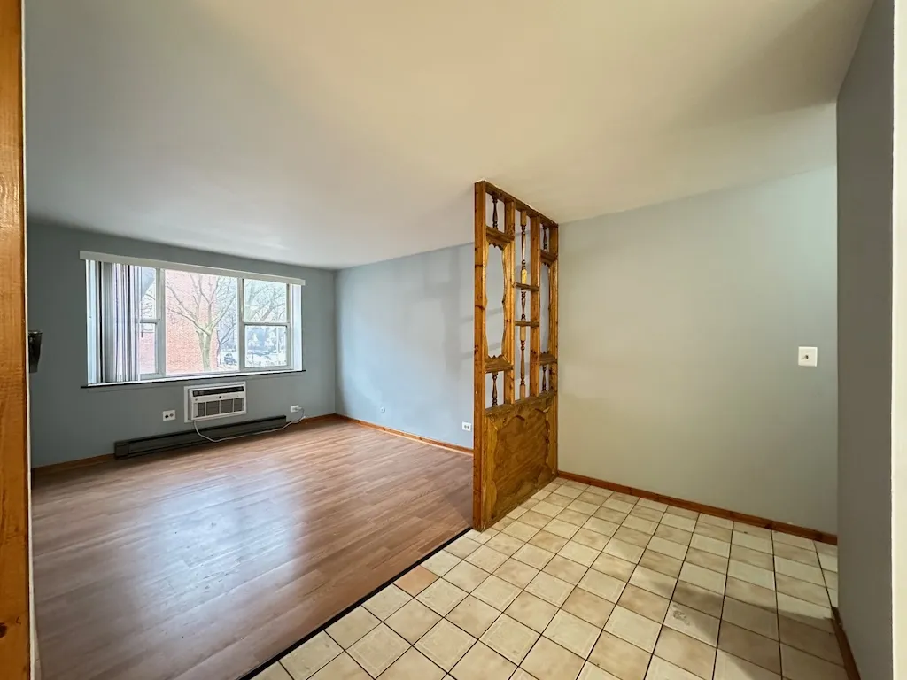 3825 N Pine Grove Ave, ,  60613, USA 60613-unit#206-Chicago-IL