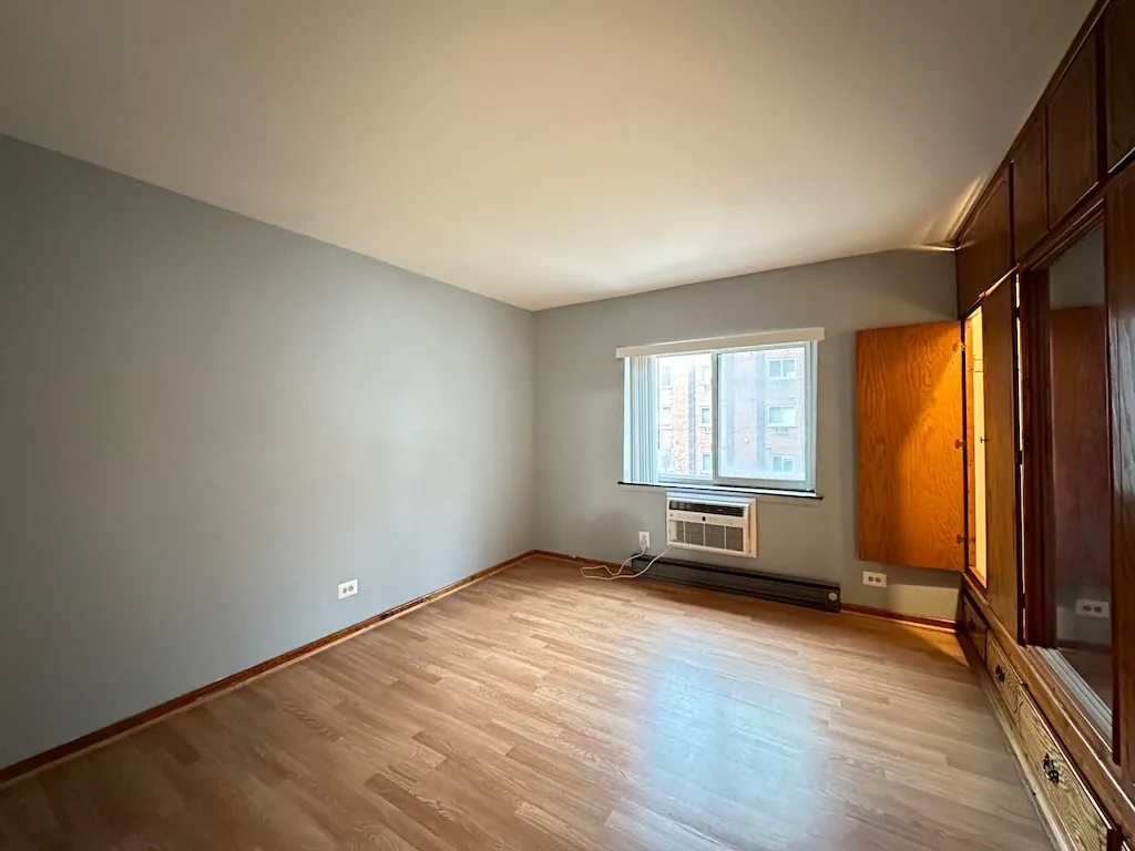 3825 N Pine Grove Ave, ,  60613, USA 60613-unit#206-Chicago-IL