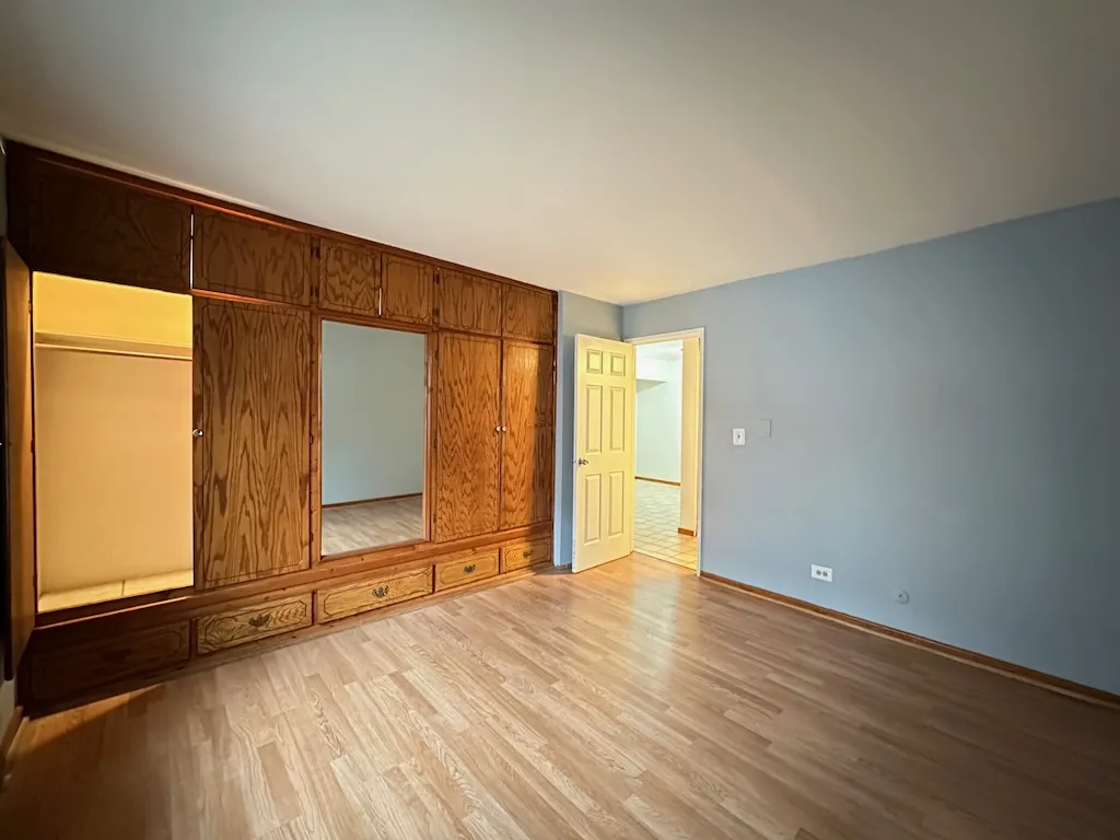 3825 N Pine Grove Ave, ,  60613, USA 60613-unit#206-Chicago-IL