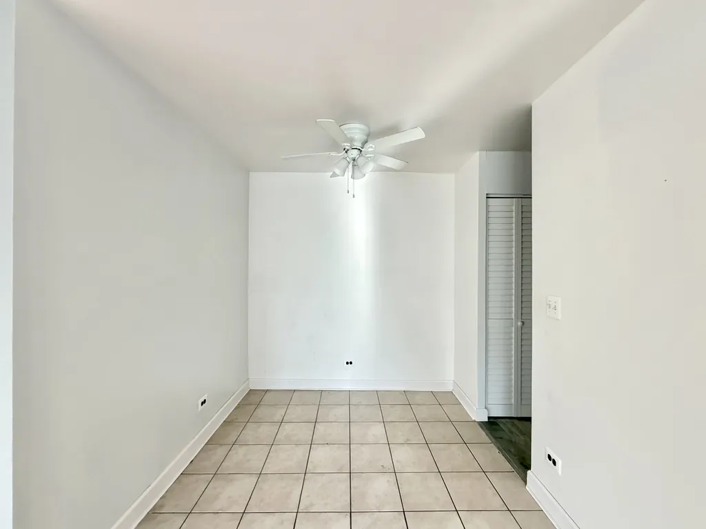 3825 N Pine Grove Ave, ,  60613, USA 60613-unit#506-Chicago-IL