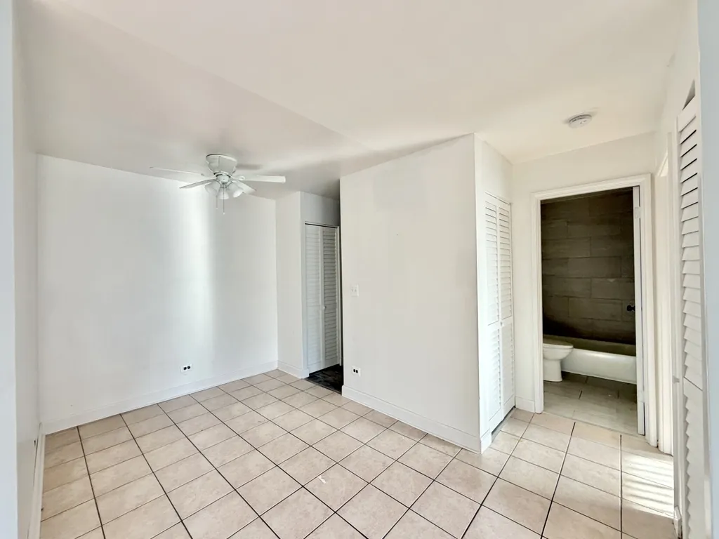 3825 N Pine Grove Ave, ,  60613, USA 60613-unit#506-Chicago-IL