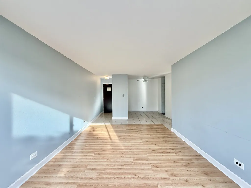 3825 N Pine Grove Ave, ,  60613, USA 60613-unit#506-Chicago-IL