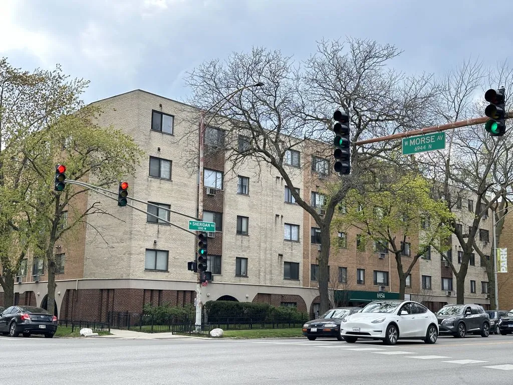 6954 N Sheridan Rd, , 60626, USA 60626-unit#520-Chicago-IL