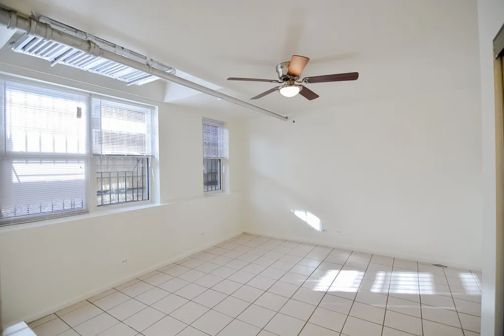 4241 N Kenmore Ave, ,  60613, USA 60613-unit#G6-Chicago-IL