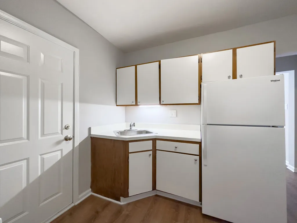 5746 N Winthrop Ave, ,  60660, USA 60660-unit#104-Chicago-IL