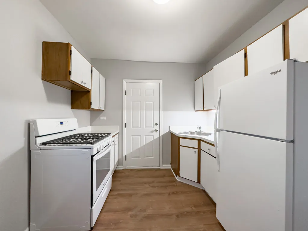 5746 N Winthrop Ave, ,  60660, USA 60660-unit#104-Chicago-IL