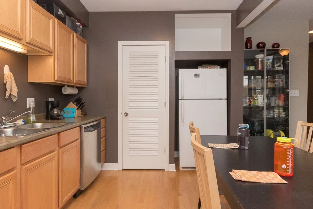 5210 N Sawyer Ave, ,  60625, USA 60625-unit#1-Chicago-IL