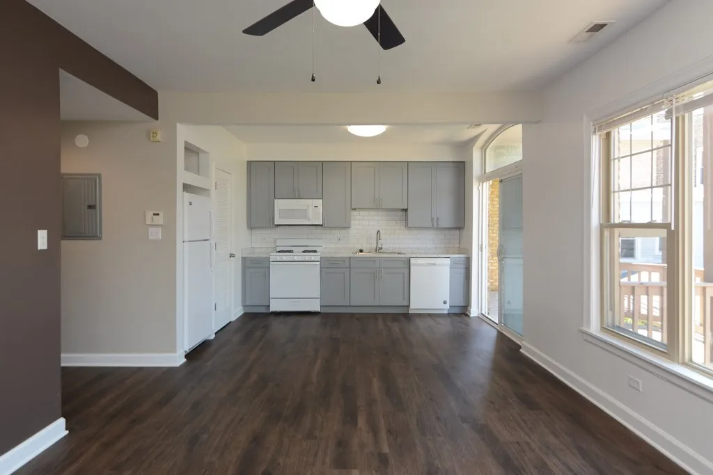 5208 N Sawyer Ave, ,  60625, USA 60625-unit#2-Chicago-IL
