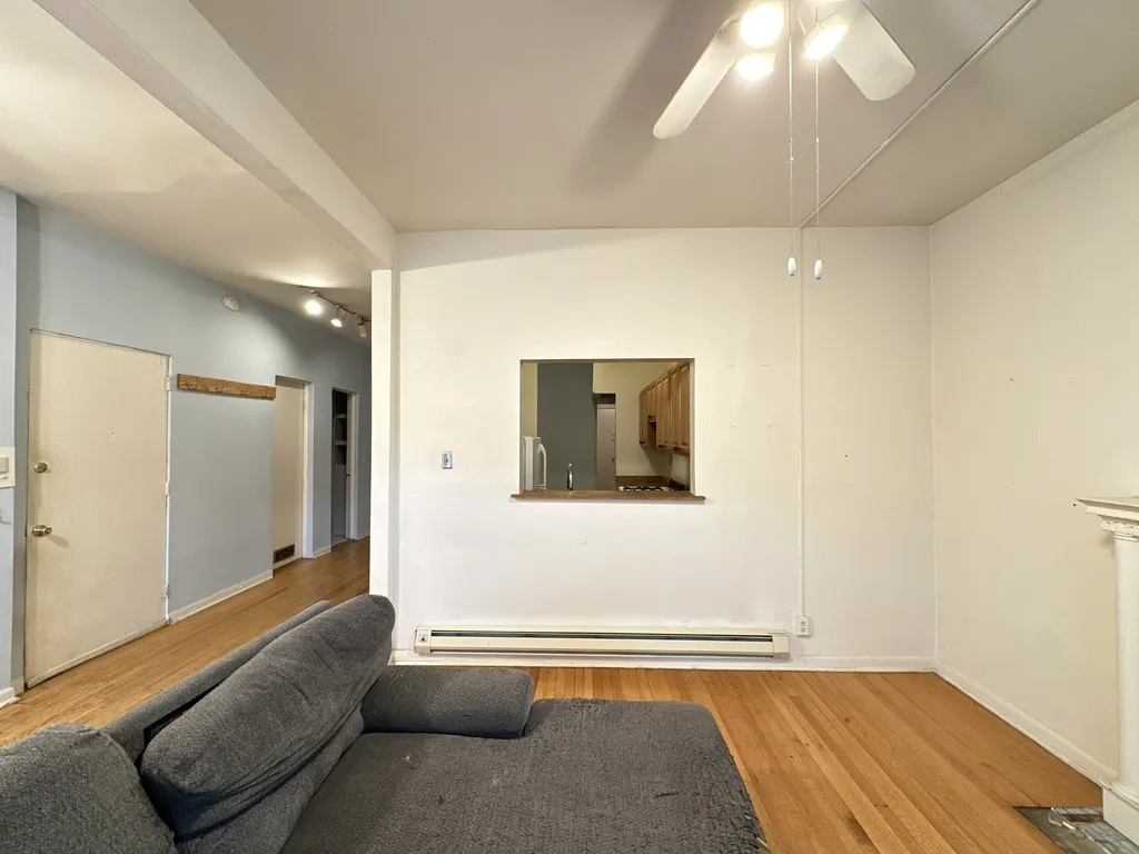 854 W George St, , 60657, USA 60657-unit#1-Chicago-IL