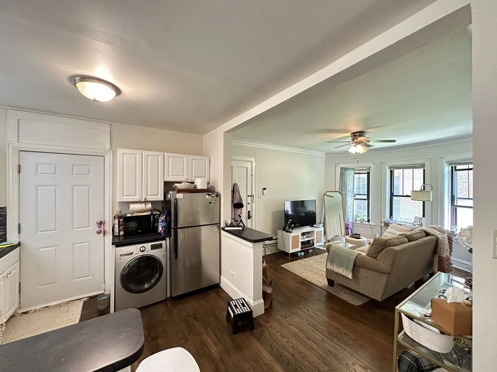 2131 W Giddings St, ,  60625, USA 60625-unit#1B-Chicago-IL