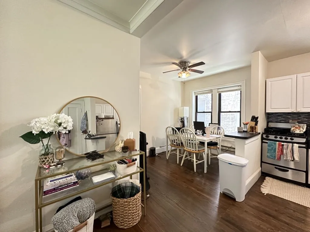 2131 W Giddings St, ,  60625, USA 60625-unit#1B-Chicago-IL