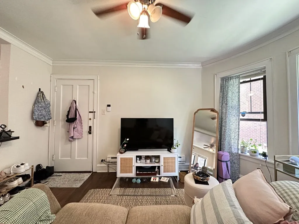 2131 W Giddings St, ,  60625, USA 60625-unit#1B-Chicago-IL