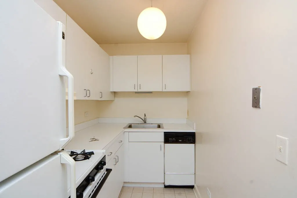 622 W Wellington Ave, , 60657, USA 60657-unit#6-Chicago-IL