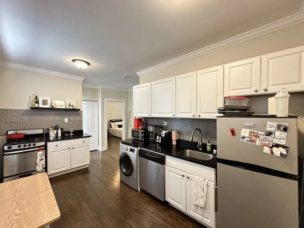 648 W Roscoe St, ,  60657, USA 60657-unit#3N-Chicago-IL