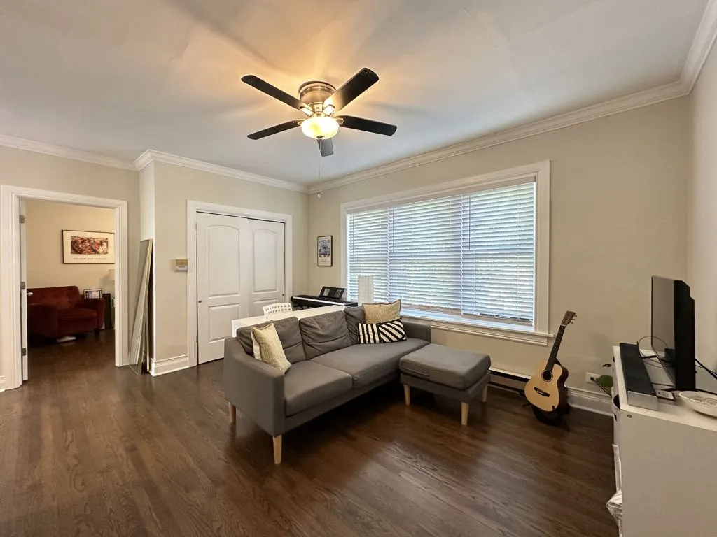 648 W Roscoe St, ,  60657, USA 60657-unit#3N-Chicago-IL