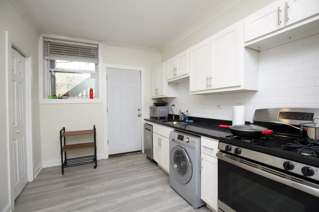 730 W Roscoe St, ,  60657, USA 60657-unit#1N-Chicago-IL