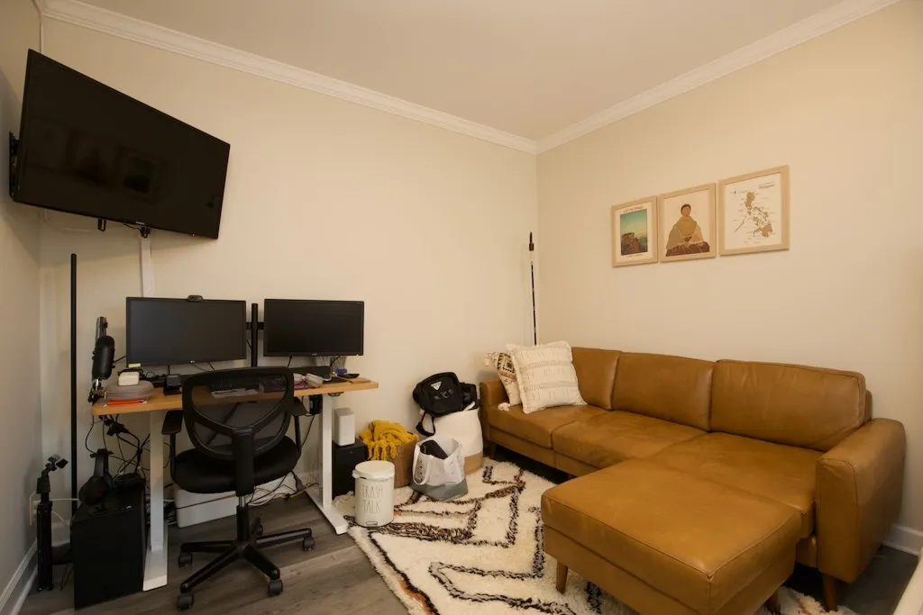 646 W Roscoe St, ,  60657, USA 60657-unit#2N-Chicago-IL