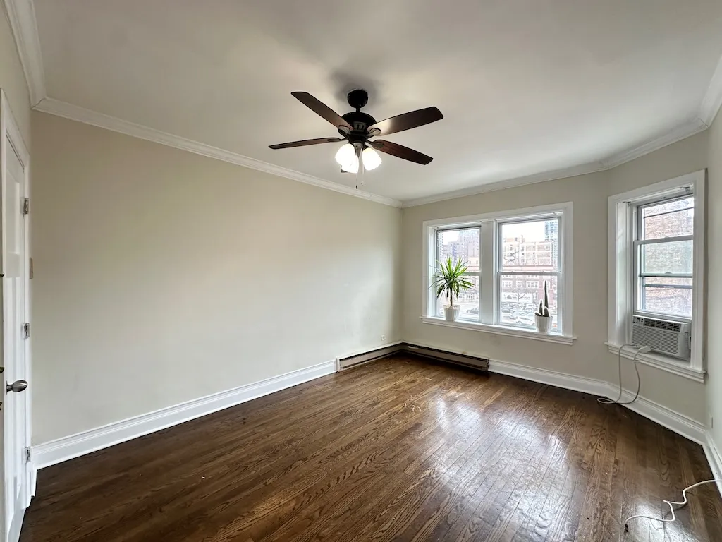 646 W Roscoe St, ,  60657, USA 60657-unit#3N-Chicago-IL