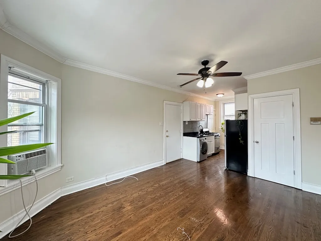 646 W Roscoe St, ,  60657, USA 60657-unit#3N-Chicago-IL
