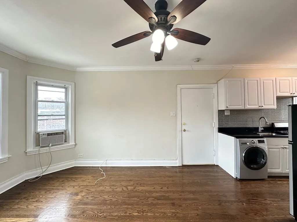 646 W Roscoe St, ,  60657, USA 60657-unit#3N-Chicago-IL