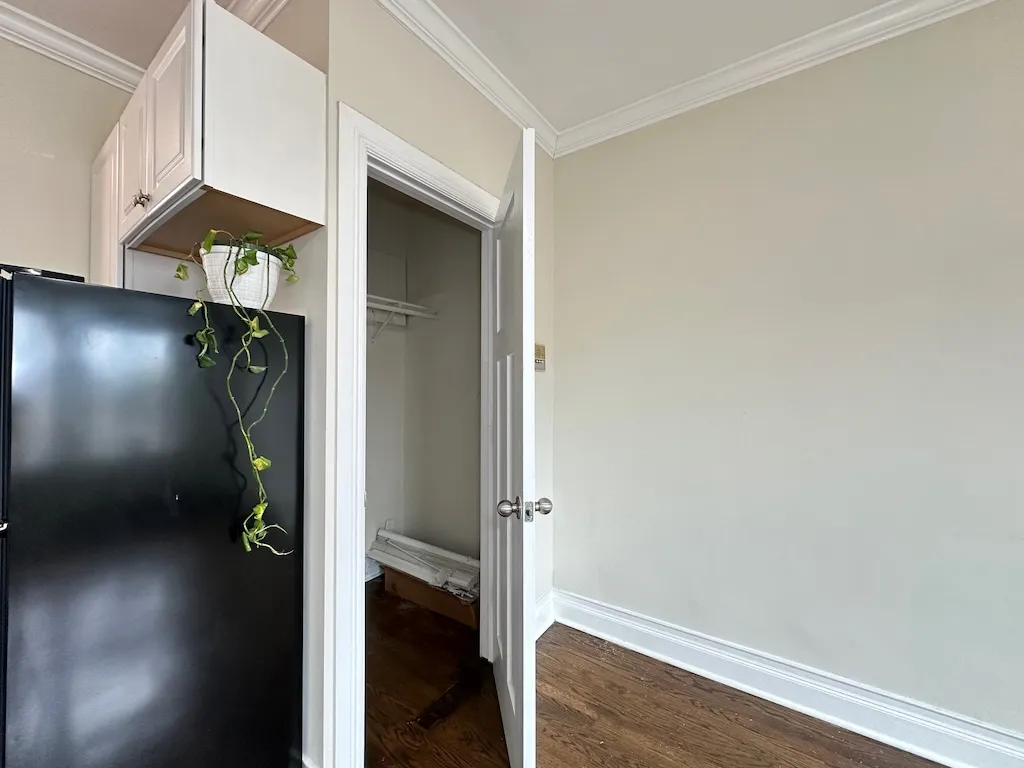 646 W Roscoe St, ,  60657, USA 60657-unit#3N-Chicago-IL